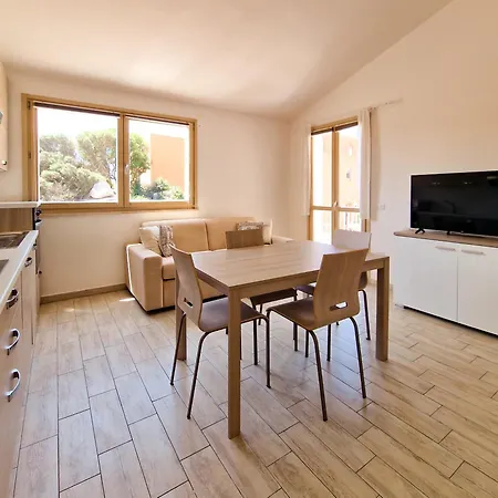 Pgs Immobiliare Srls Residenza Vento Di Spargi Bilocale Con Balcone Vista Mare * La Maddalena (Sassari)