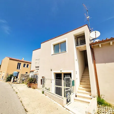 Apartment Pgs Immobiliare Srls Residenza Vento Di Spargi Bilocale Con Balcone Vista Mare